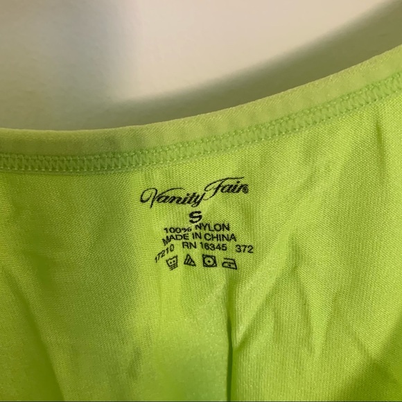 NWOT Vanity Fair bright spring green tank top - Picture 2 of 3